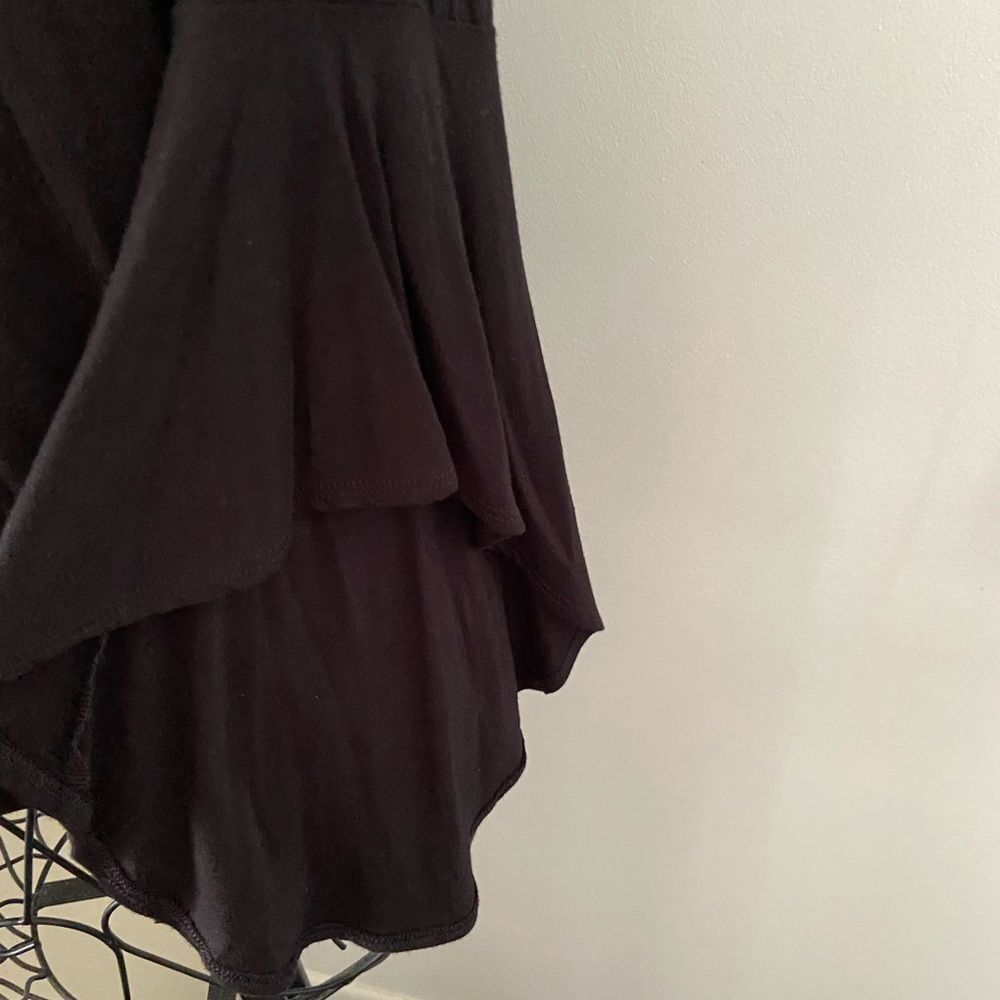 Top - Picture 3 of 4